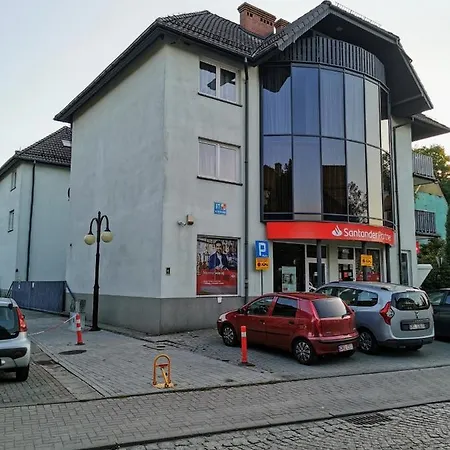 Uroczy Apartament Przy Deptaku Z Parkingiem. Polanica-Zdroj Exterior photo